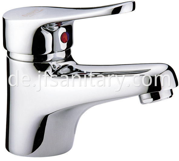 bathroom fixture brands